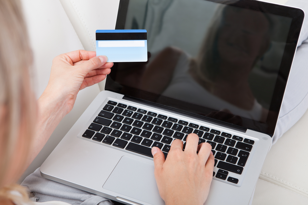 TÉMA DNE: Tipy pro&nbsp;bezpečné internetové bankovnictví!