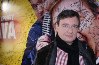 FOTO: David Rath v&nbsp;sídle rádia Frekvence 1! Přijde do vysílání?