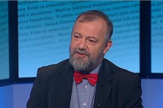 Kmoníček v&nbsp;Pressklubu: Kim Čong-un na&nbsp;oslavy do Moskvy nejede!