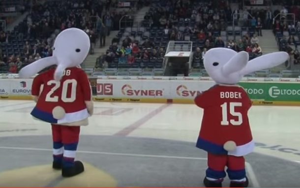 Prezident je nadšený z&nbsp;Boba a&nbsp;Bobka. Chce je jako vlastní maskoty!