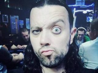 TELEFONÁT DNE: Ruda volá do Národního a&nbsp;nabízí výborného herce: Davida Ratha!