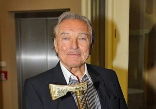 ANKETA: Líbí se vám Karel Gott s&nbsp;knírkem?