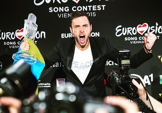 VIDEO: Eurosong vyhrál Švéd Mans Zelmerlöw! Podívejte se