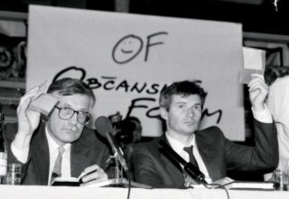 RETRO FOTKY: Přesně před 25 lety skončili první svobodné volby u&nbsp;nás!