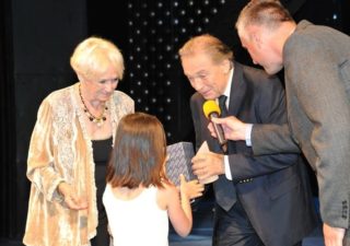 FOTO: Karel Gott dostal dětskou cenu! Vyhrál kategorii Morální vzor