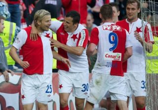 Fotbalová Slavia zase mění majitele. Tentokrát ji kupují Číňané!