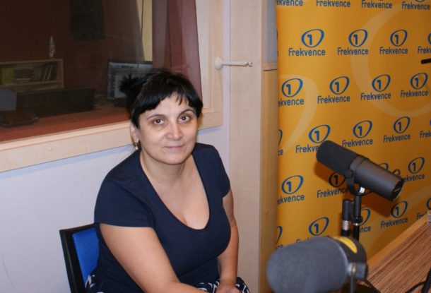 Způsob, jakým spolu Paroubkovi bojují, je zavrženíhodný, řekla v&nbsp;Press klubu Klára Samková