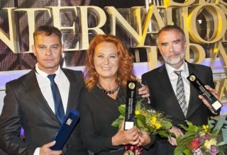 FOTO: Simona Stašová se stala nejlepší herečkou na&nbsp;festivalu v&nbsp;Soulu!
