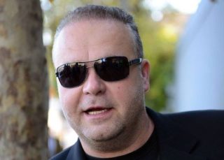 Krejčíř měl k&nbsp;útěku domluvený vrtulník! Policie v&nbsp;JAR zabavila i&nbsp;jeho deník