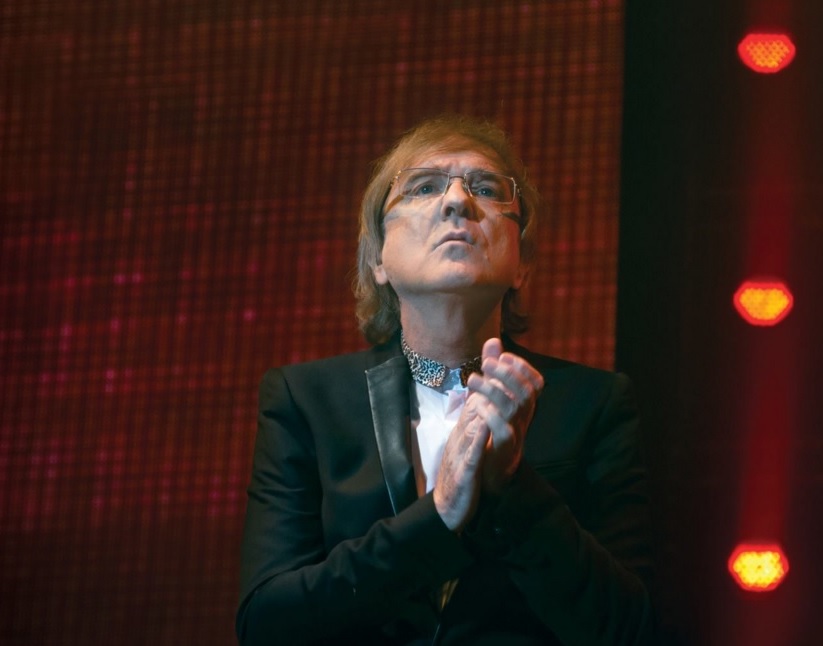 Frekvence 1 bude živě přenášet koncert Mekyho Žbirka z pražské Lucerny!