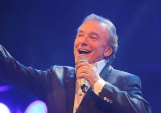 Karel Gott zrušil vystoupení na&nbsp;letošních Slavících!