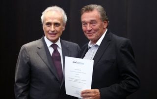 José Carreras a&nbsp;spol. poslali vzkaz nemocnému Gottovi! Přečtěte si, co píší