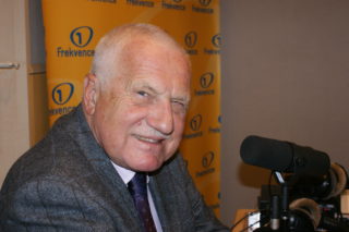 Václav Klaus: Zeman je miláček národa! To, co jemu, by mně neprošlo!