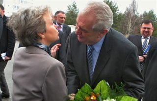 Prezident zatační ve StarDance! Jeho partnerkou bude Dana Drábová