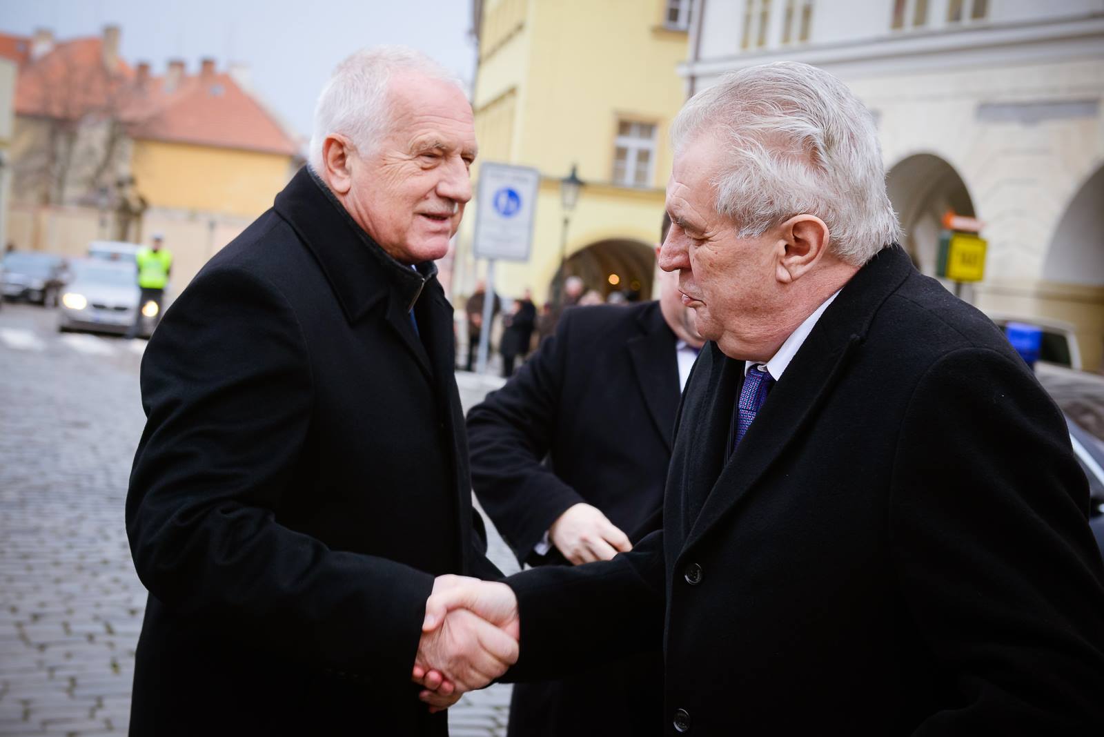 GALERIE: Zeman a Klaus měli dostaveníčko v Praze! Podívejte se na fotky