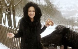 FOTO: Takhle si Lucie Bílá užívá na&nbsp;chalupě! Podívejte se na&nbsp;fotky