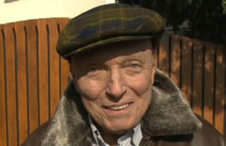 Karel Gott znovu promluvil k&nbsp;lidem! V&nbsp;parádní bekovce