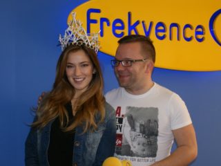 VIDEO: Chlapi mě na&nbsp;rande nezvou! Ví, že jsem zadaná, říká Česká Miss 2016