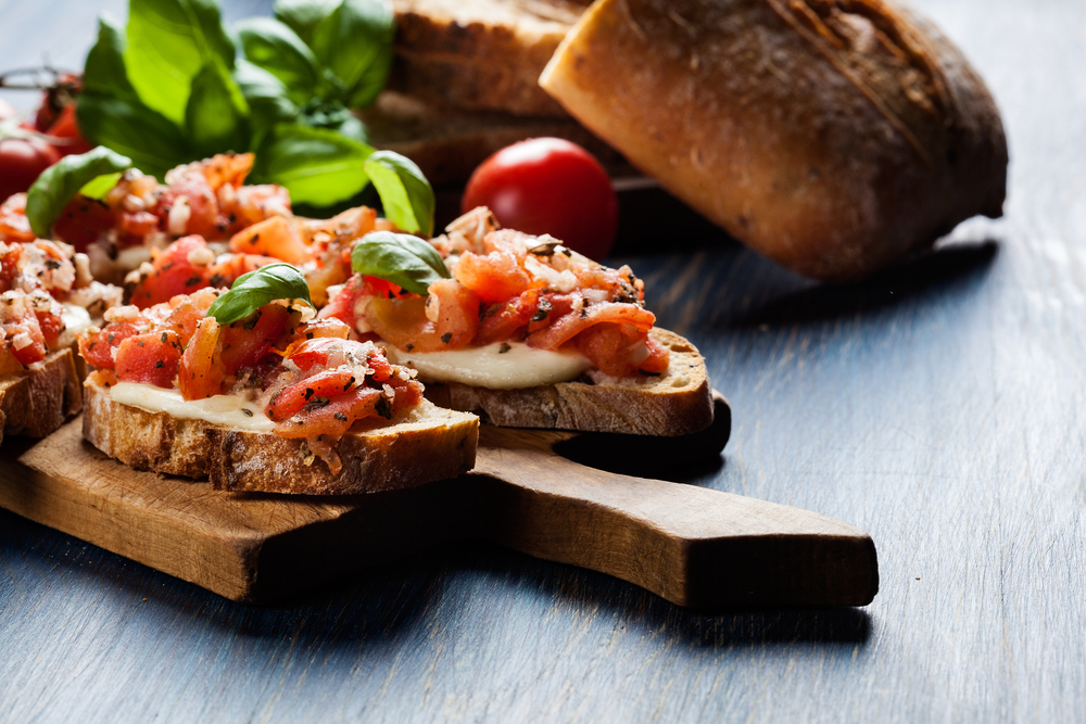 BABICOVY RECEPTY: Bruschetta s chřestem*Krůtí prsa s medvědím česnekem
