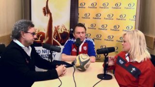 VIDEO: Fotal a&nbsp;rugby se vyvíjeli úplně stejně! Někdy se míč nosil, někdy se kopal