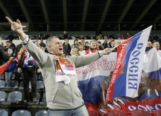 Fotbalová asociace hrozí Rusku: Další výtržnosti fanoušků a&nbsp;na&nbsp;ME končíte!
