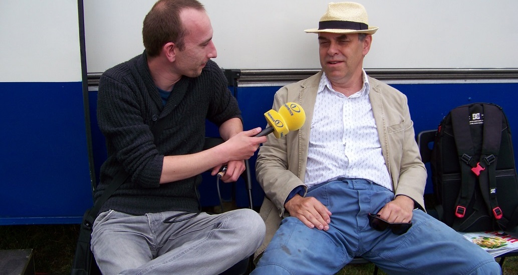 Miroslav Táborský o&nbsp;roli v&nbsp;novém filmu: Nahoře jsem starosta a&nbsp;od pasu dolů jezeďák!