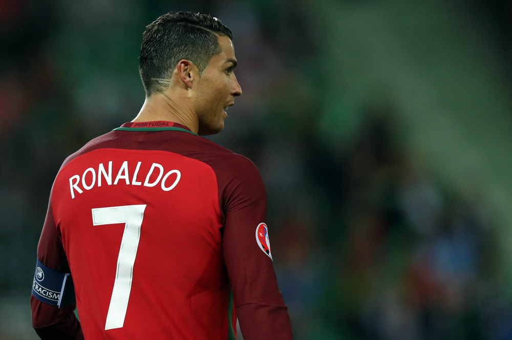 VIDEO: Ronaldo nedal penaltu a fanoušci Rakouska skandovali: Messi, Messi!