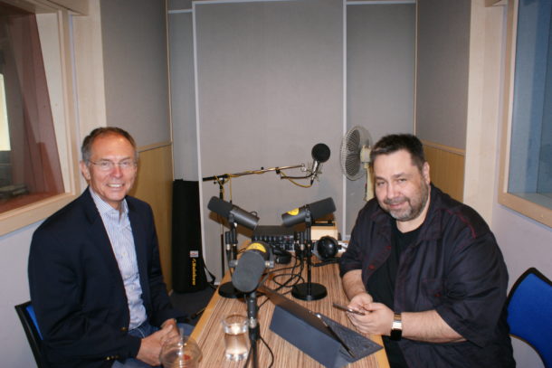 Jan Švejnar: Budu volit Clintonovou! Trump je nepředvídatelný