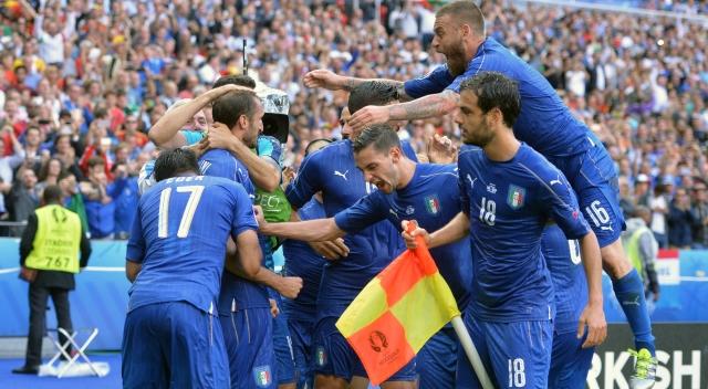 Obhájci titulu na ME končí, fotbalisty Španělska vyřadili Italové!
