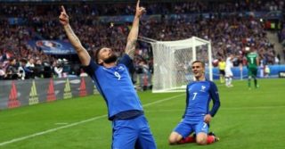 FOTBAL: Francie čtyřmi góly rozebrala Island už v&nbsp;poločase a&nbsp;je v&nbsp;semifinále ME