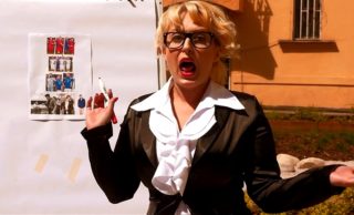 VIDEO: Miluna vs. fotbal. Zkritizovala české dresy a&nbsp;fandí maďarským teplákům!