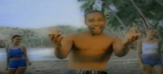 VIDEO: Zatančete si v&nbsp;práci při&nbsp;legendárním hitu Coco Jambo!