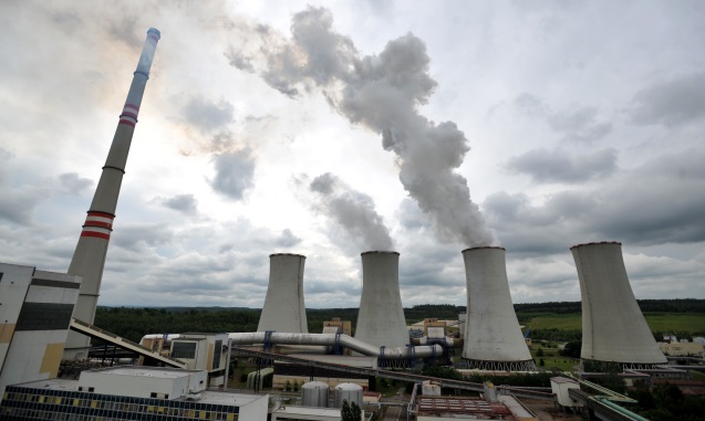 Kraj udělil elektrárně Chvaletice emisní výjimku, Pardubice jsou proti