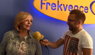 VIDEO: Léto jsem prožila střídavě ve Španělsku a&nbsp;v&nbsp;Česku, prozradila Hana Zagorová!