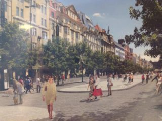 FOTO: Z&nbsp;Václaváku má být klidová zóna. Zmizí stánky i&nbsp;obrubníky