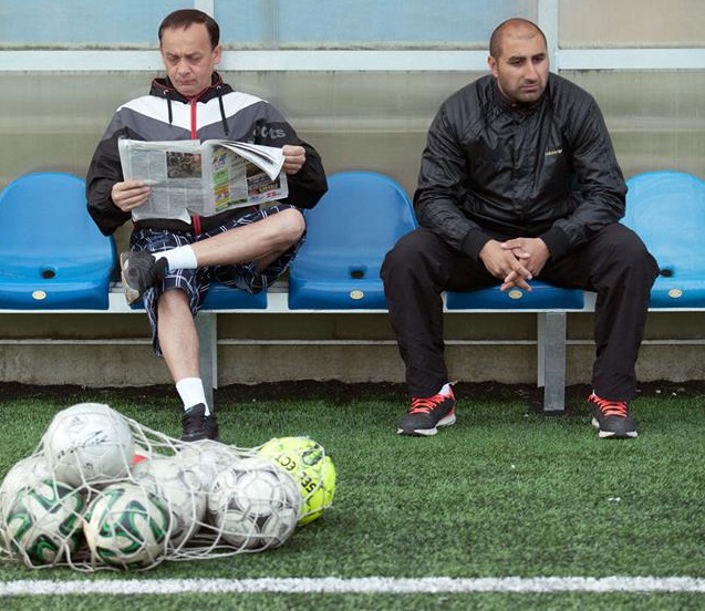 Film o romských fotbalistech vyvolal výhrůžky a protesty. Promítat se nebude!