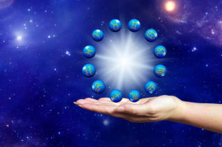 STŘEDEČNÍ HOROSKOP: Býci, i&nbsp;z&nbsp;negativních věcí může vyplynout něco příjemného!