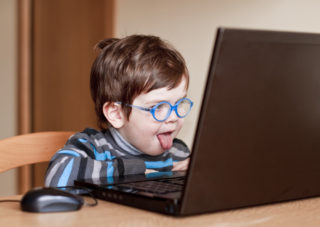 Děti a&nbsp;internet – kde končí důvěra?