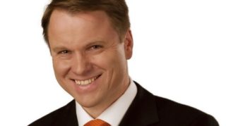 Přišel s&nbsp;novou politickou stranou LES a&nbsp;má obavy z&nbsp;ruské velmoci. Martin Bursík, předseda strany LES