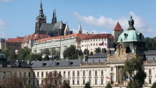 Bouček volá na&nbsp;Hrad: Libor jede do JAR