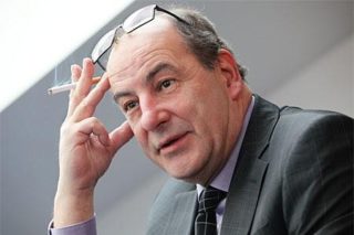 Ruda z&nbsp;O. zlobí prezidenta. Michela.