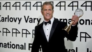 Koronavirem se nakazil také herec Mel Gibson, už je zdráv