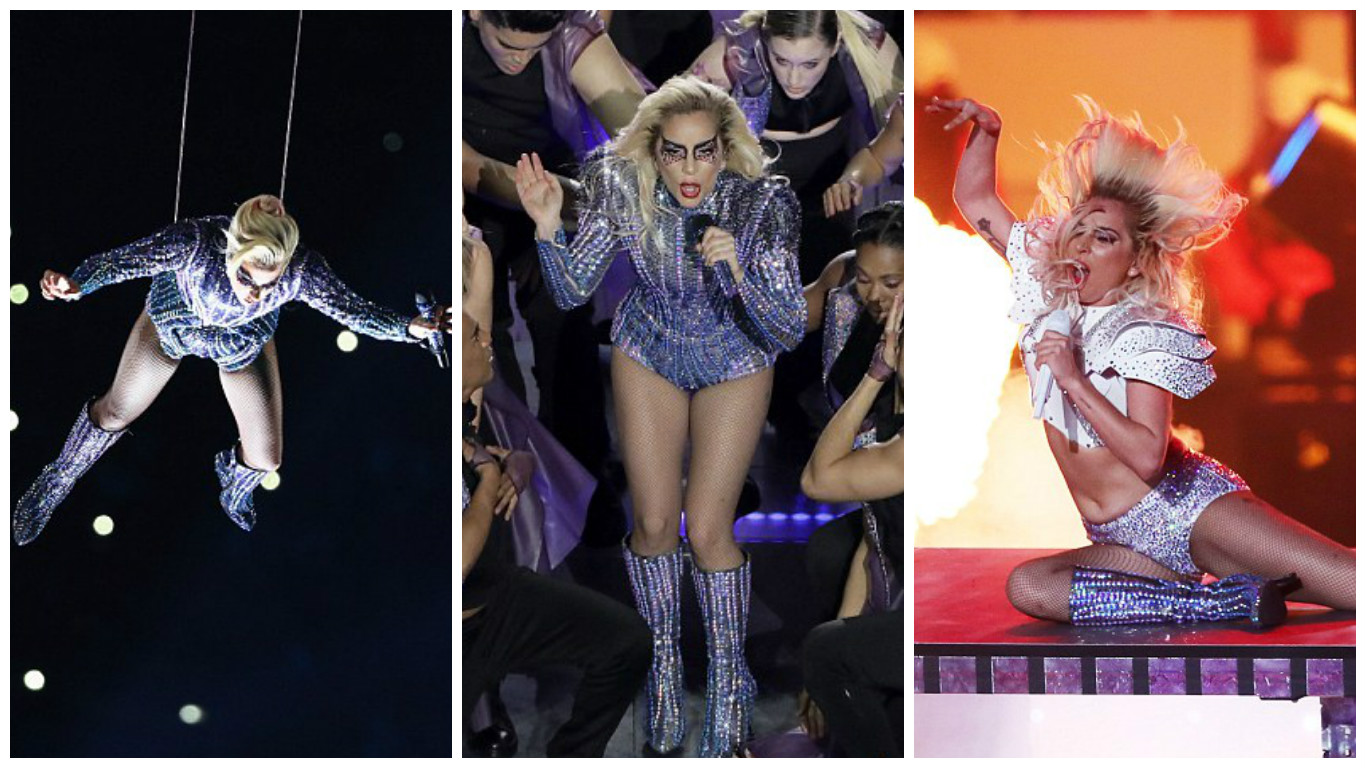 Lady Gaga na Super Bowlu: Velkolepá show začala na střeše stadionu! Na obloze zářilo 300 dronů! VIDEO