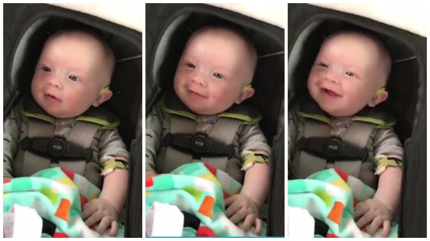 VIDEO: Hluché miminko poprvé uslyší maminku! Jeho reakce vás dostane!