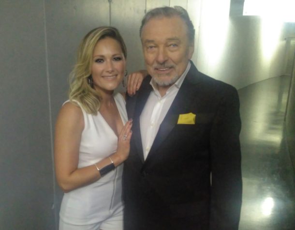 ROZHOVOR: Karel Gott se naplno vrátil na&nbsp;německou scénu! V&nbsp;Berlíně se potkal se svojí múzou