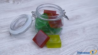 TIPY a&nbsp;TRIKY: Jak vyrobit barevné koupelové želé