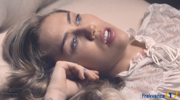 HIT-TIP Frekvence 1: Poslechněte si novinky od Miley Cyrus nebo Sebastiana