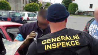 GIBS obvinila dva policisty z&nbsp;mučení Roma. Měl se přiznat k&nbsp;činu, který nespáchal