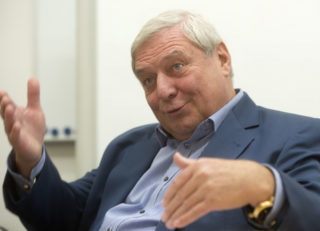 Po dlouhé nemoci zemřel Miroslav Šlouf, blízký spolupracovník Zemana