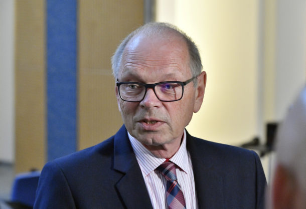 Státní rozpočet je na stole. Deficit je padesát miliard, řekl v nedělním Pressklubu ministr financí Ivan Pilný